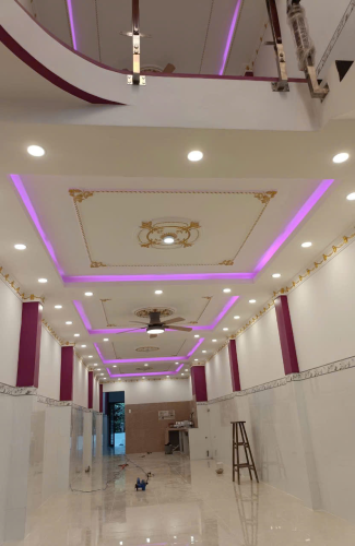 CỬA HÀNG LA PHÔNG QUỐC LẬP