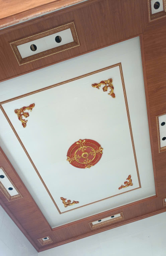 THI CÔNG TRẦN NHỰA GIẢ GỖ BẾN TRE