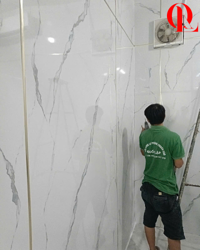 VÁCH NHỰA VÂN ĐÁ ĐẸP - NHẬN THI CÔNG TẠI BẾN TRE