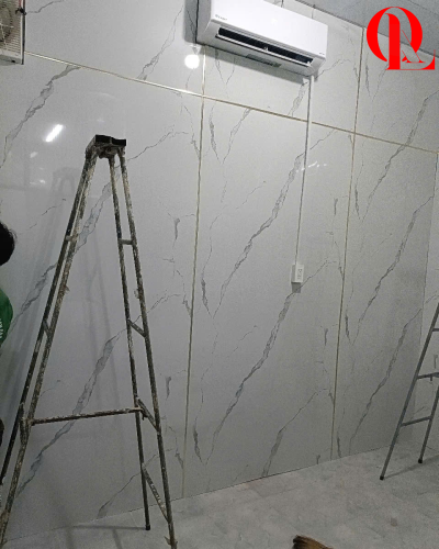 VÁCH NHỰA VÂN ĐÁ ĐẸP - NHẬN THI CÔNG TẠI BẾN TRE