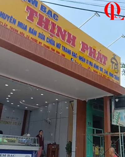 LÀM TRẦN LA PHÔNG CHO TIỆM BẠC THỊNH PHÁT TẠI PHƯỚC MỸ TRUNG